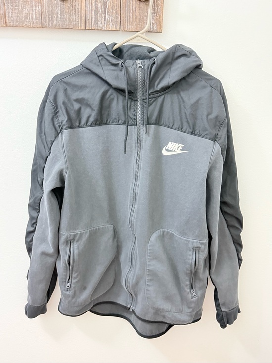 Nike Other - Nike Men’s Two-Tone Gray Hooded Zip Jacket